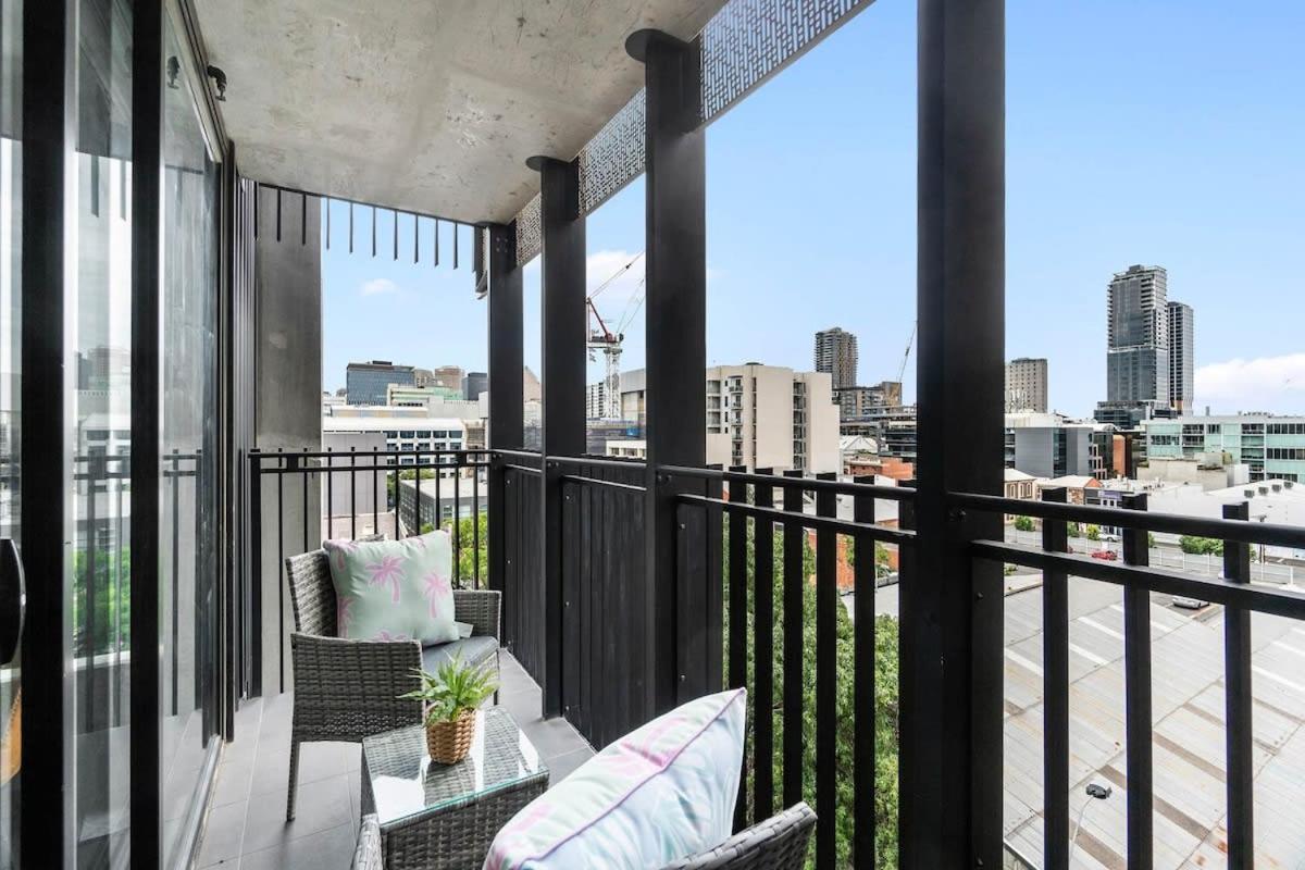Apartment Amazing Cbd 2br - Walkable & Wi-fi & Charm *