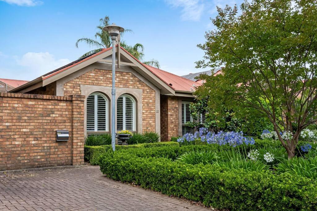 Iris @ Norwood - Luxe 4br Adelaide