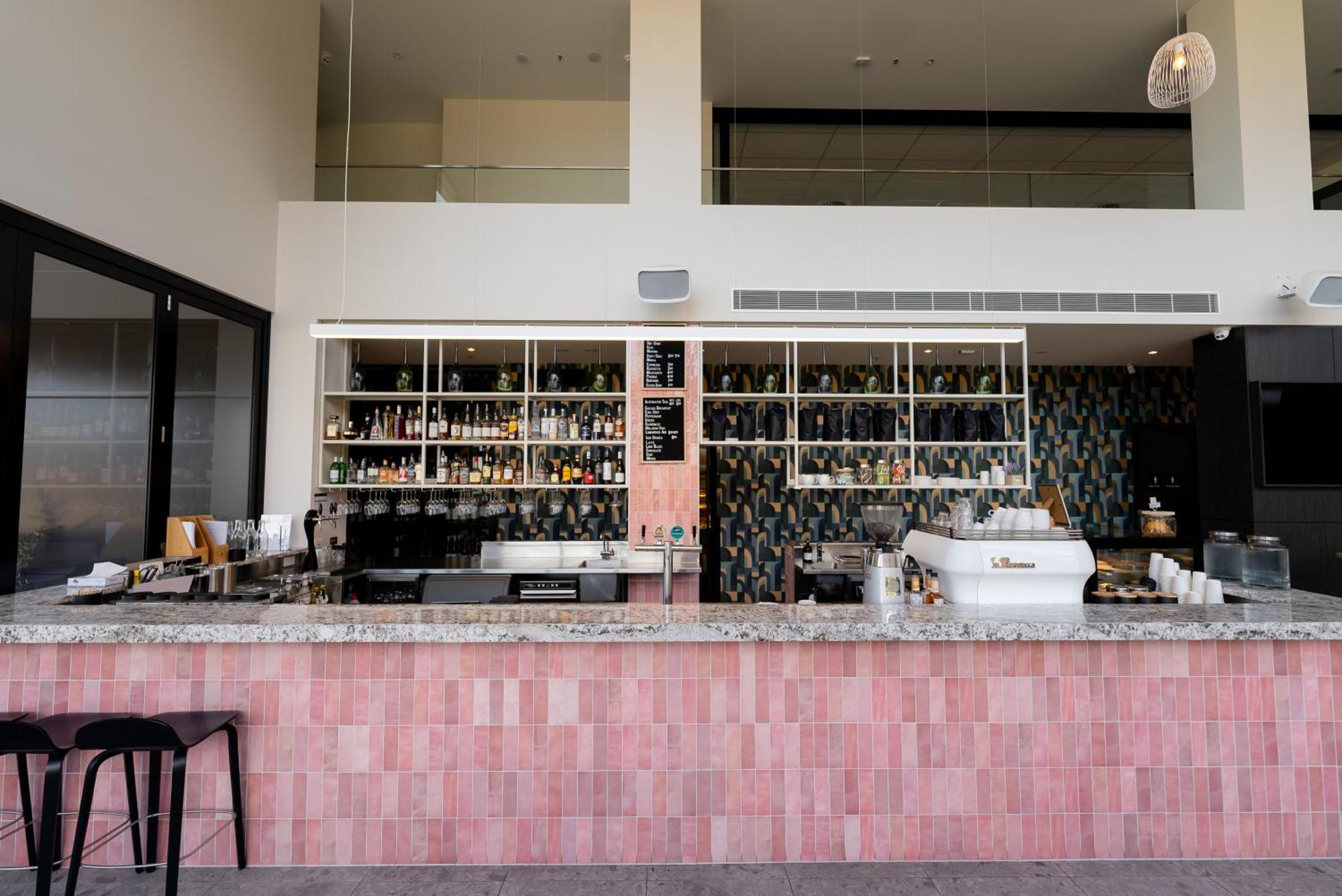 Aparthotel Mantra Tonsley 4*