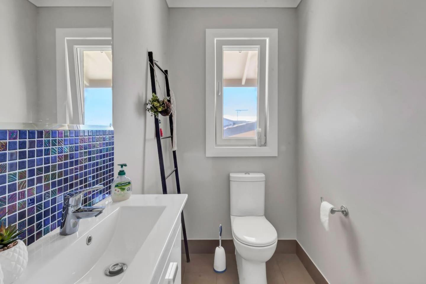 Holiday home Beachfront At Sandpiper - A Spacious Coastal Escape
