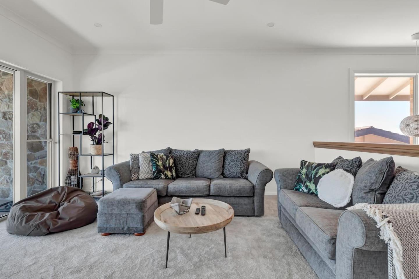 Beachfront At Sandpiper - A Spacious Coastal Escape * Adelaide