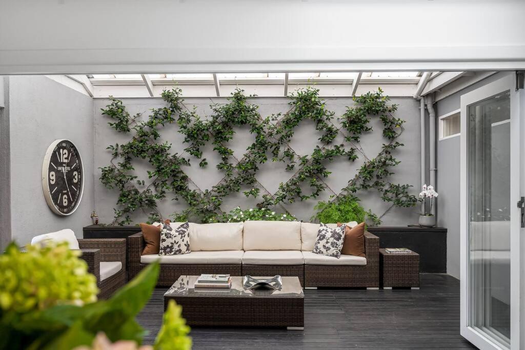 Iris @ Norwood - Luxe 4br