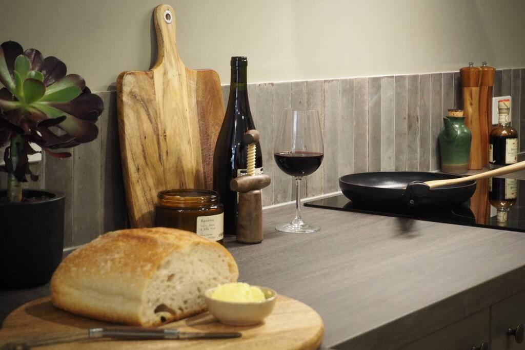Apartamento Charlie On Charlick - Fully Renovated 1br