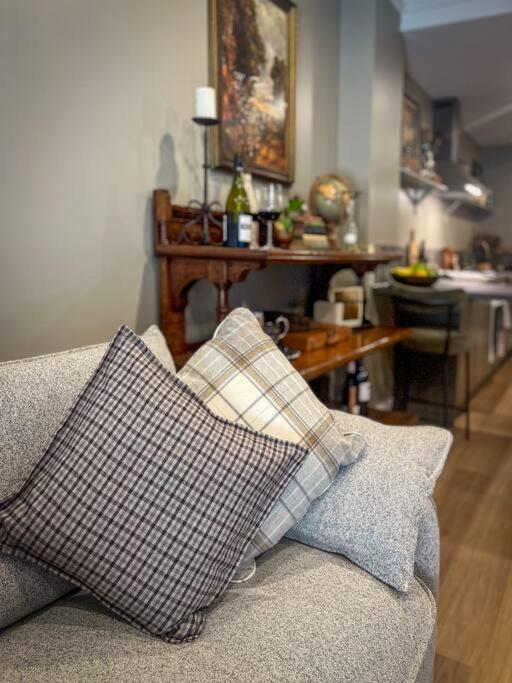 Charlie On Charlick - Fully Renovated 1br Apartamento *