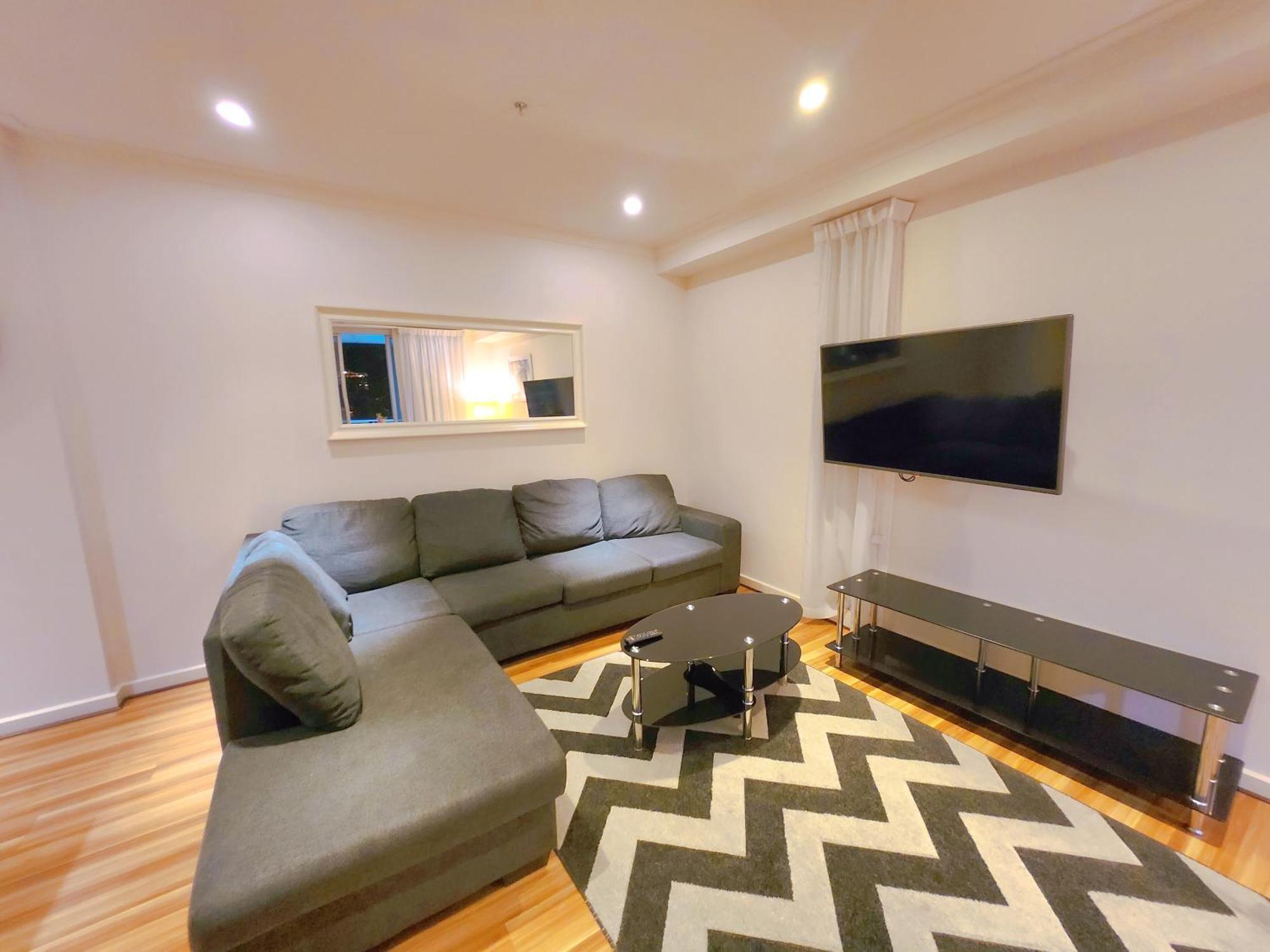 Tao-world Of Rowlands 黑桃睡梦馆-罗兰之域 Apartment