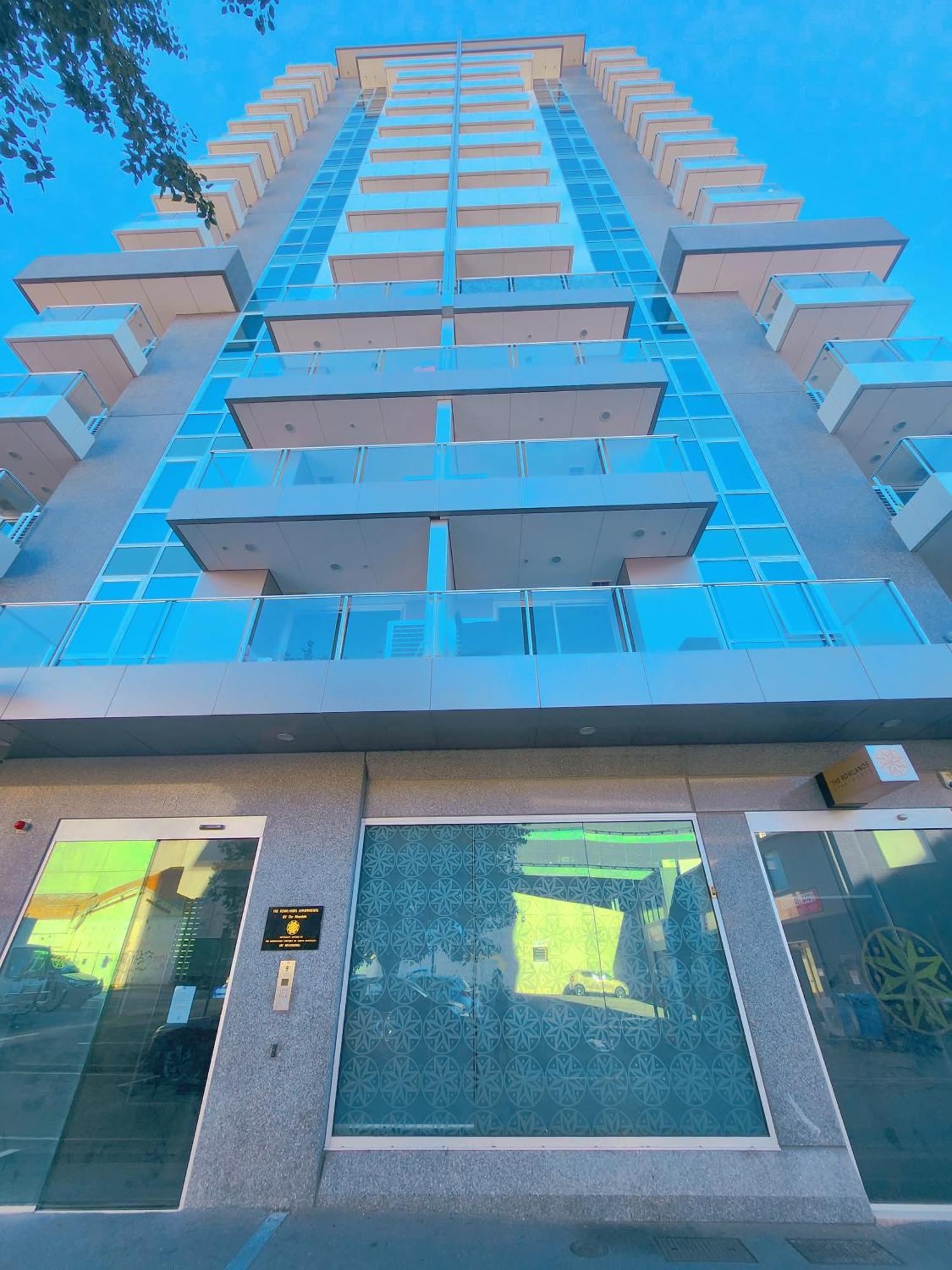 Tao-world Of Rowlands 黑桃睡梦馆-罗兰之域 Apartment