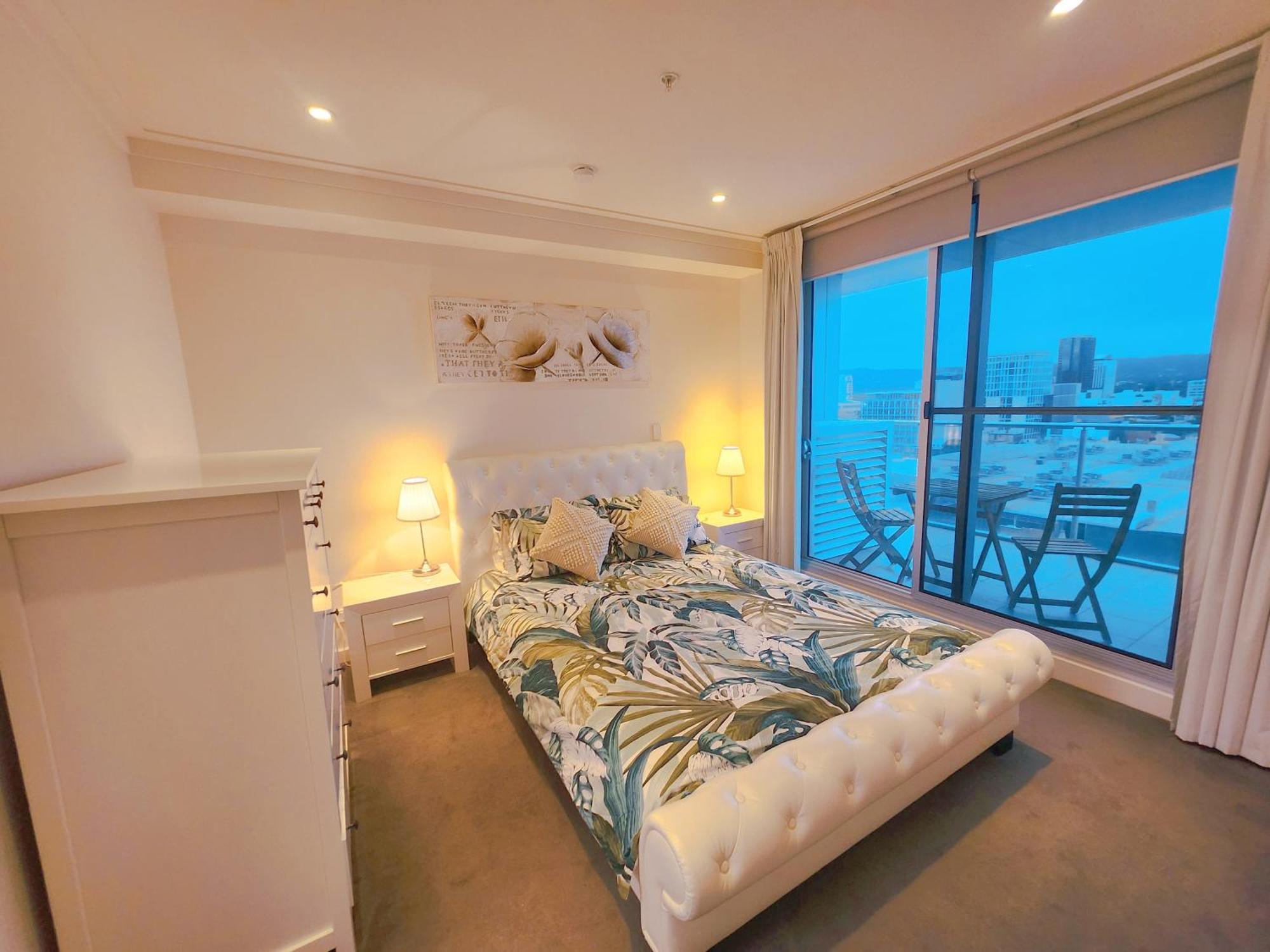 Apartment Tao - Love Of Rowlands 黑桃睡梦馆 - 罗兰之爱 *
