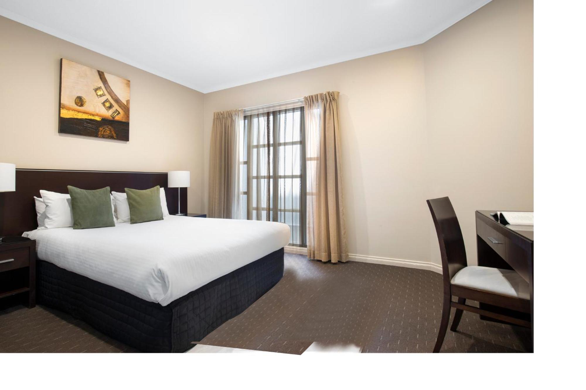 Aparthotel Frome 4*