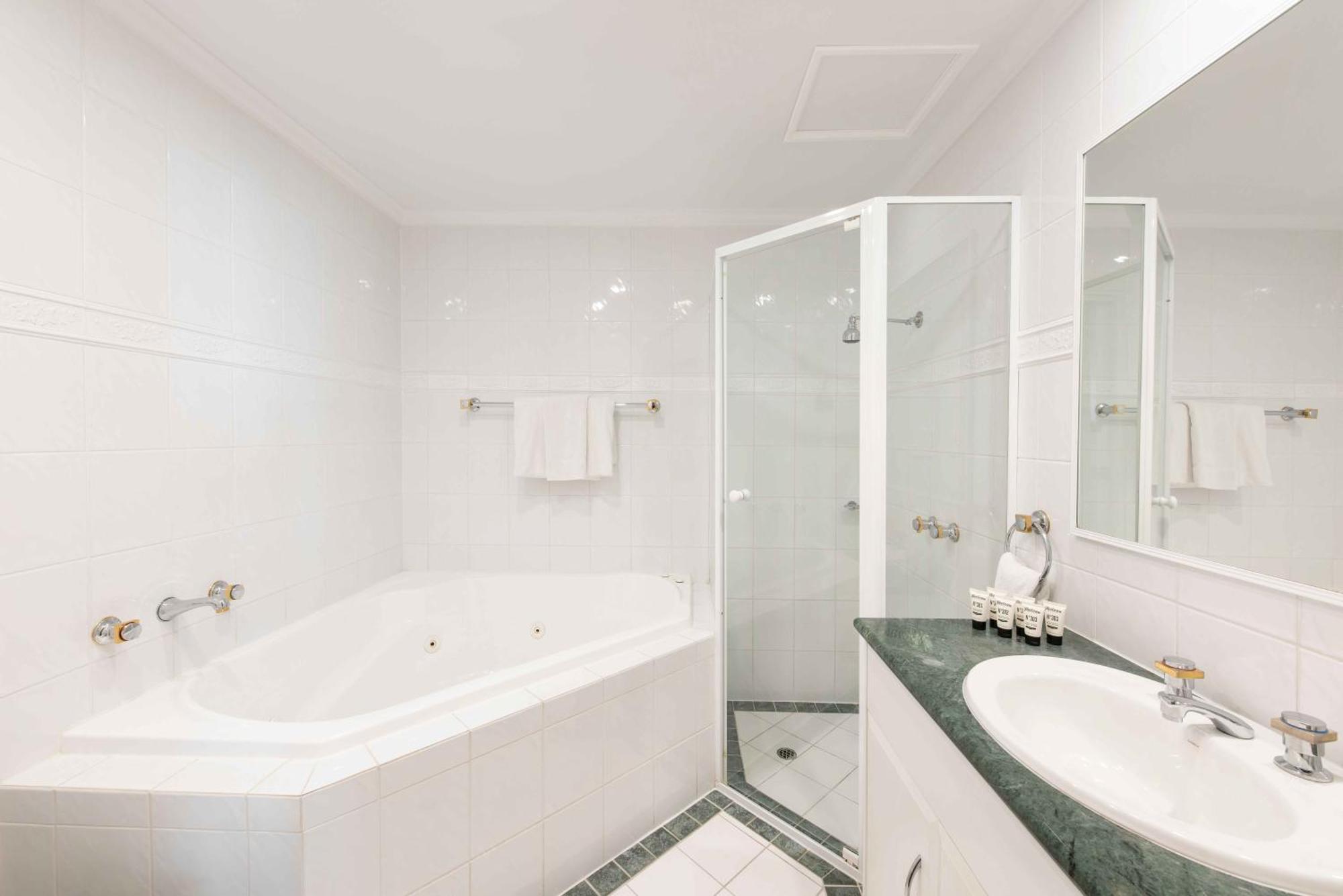 Frome Aparthotel