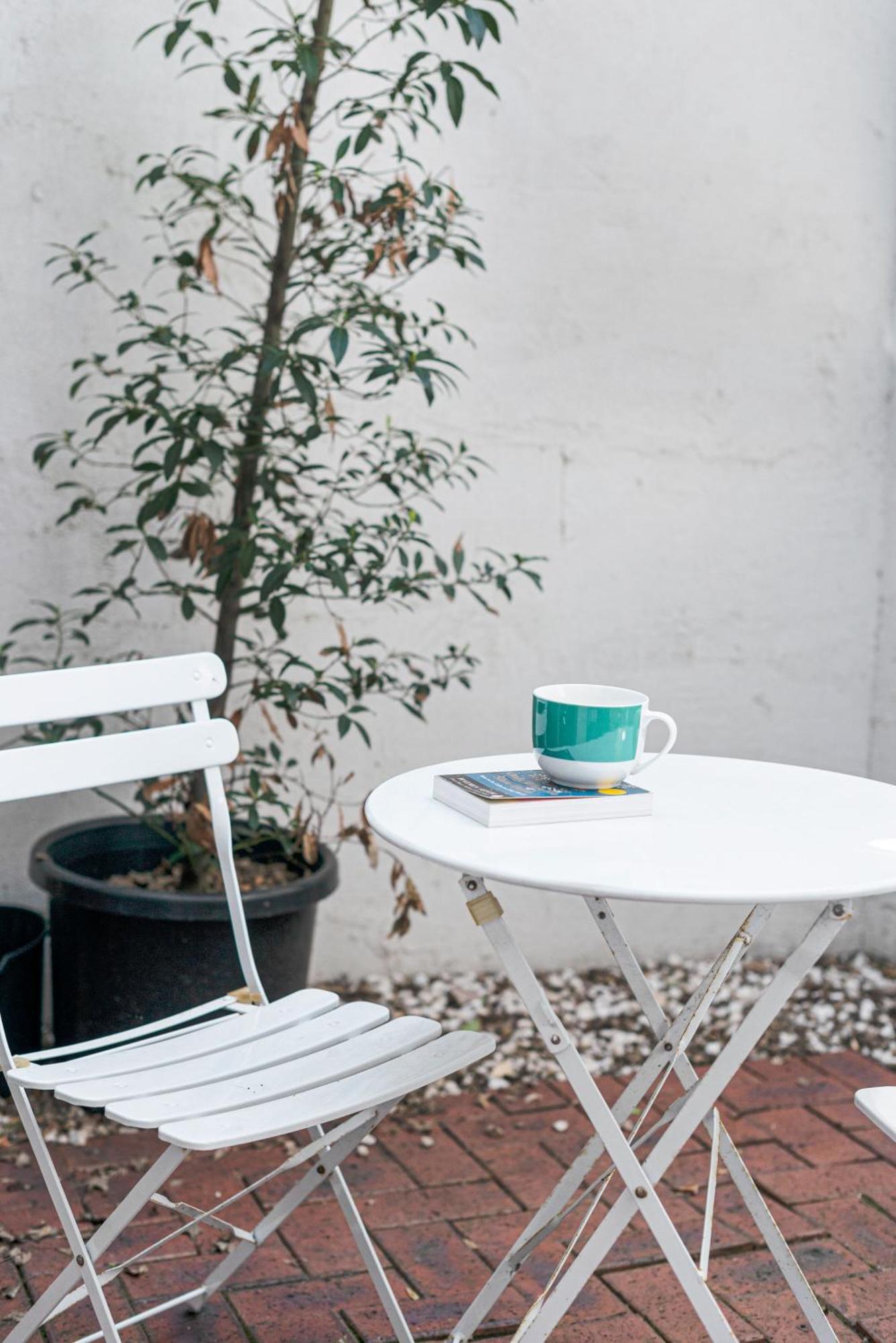 The Muse On Halifax Stylish Town House Apartment