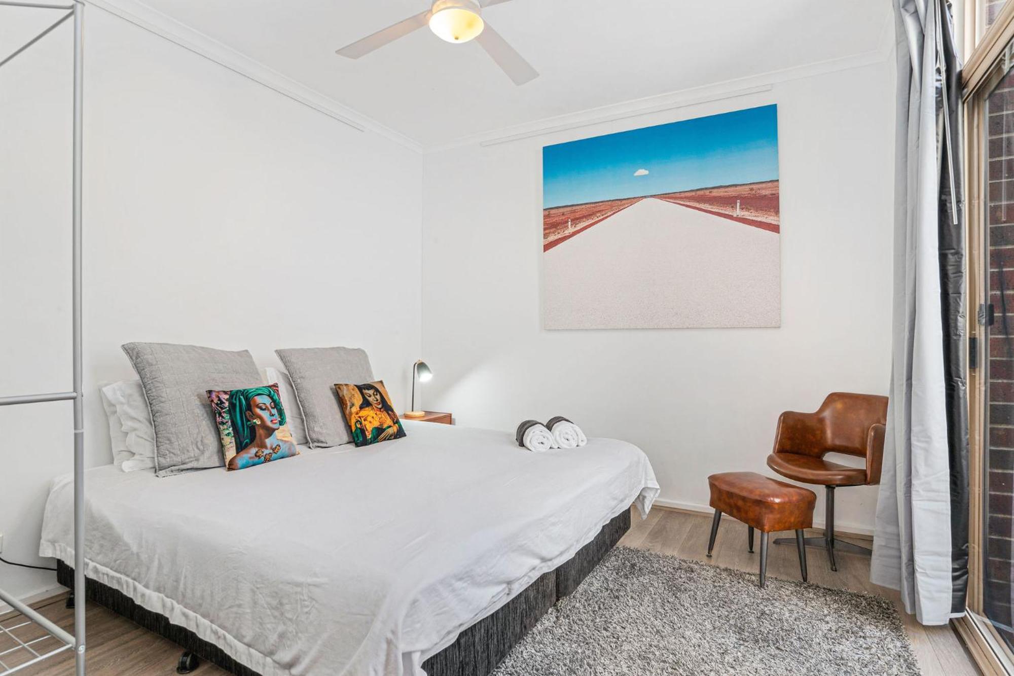 The Muse On Halifax Stylish Town House Apartment Adelaide