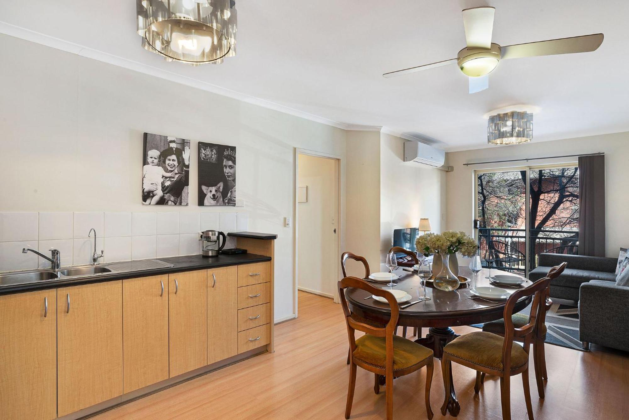 Apartment The Windsor By Breathingspace Adelaide