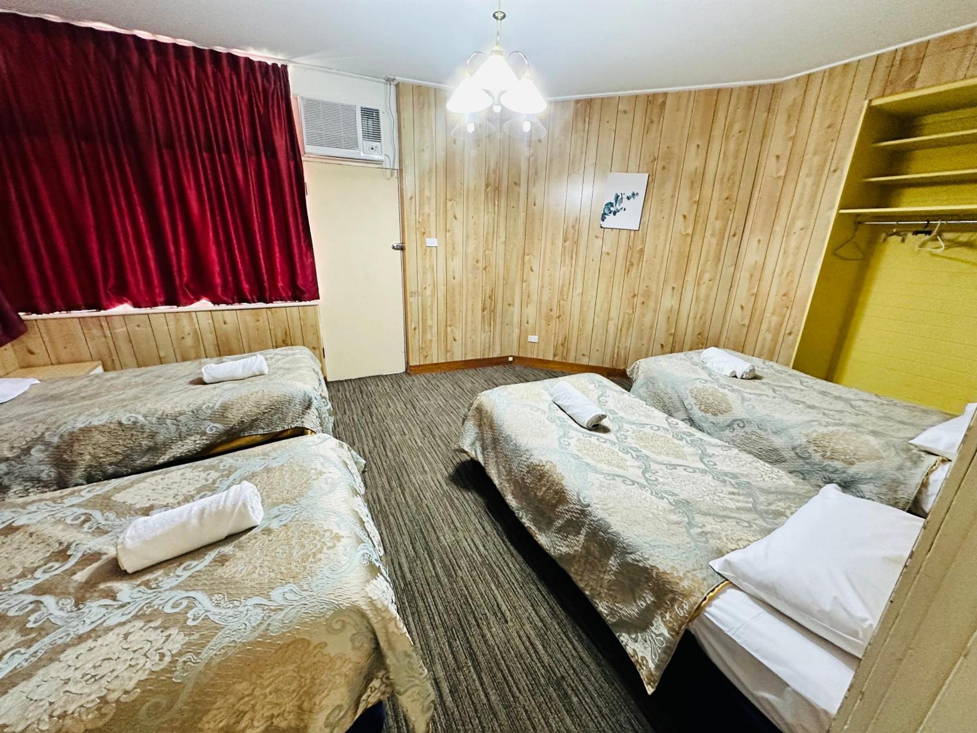 Jacksons Motor Motel 3*