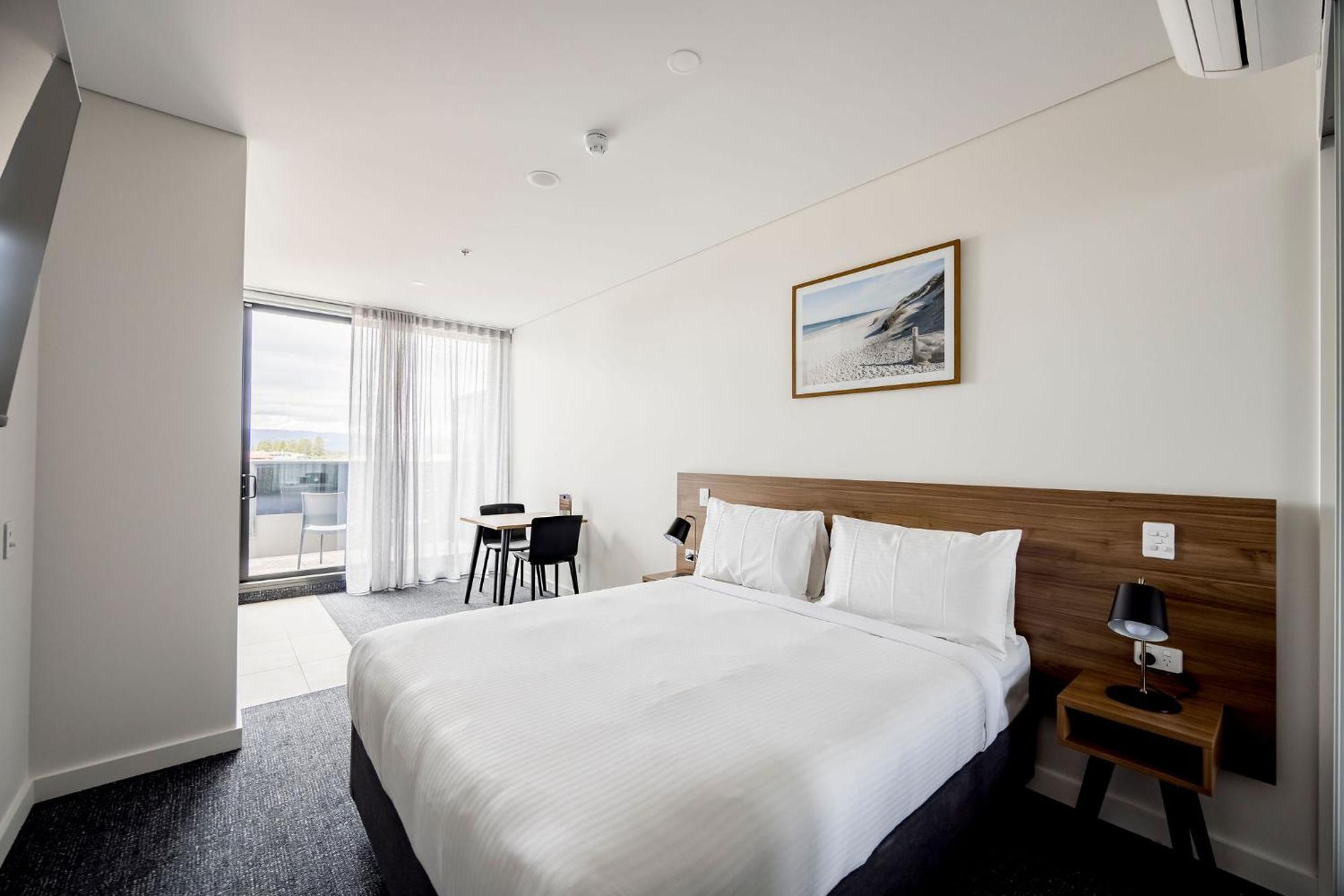 Durham Serviced Aparthotel 4*