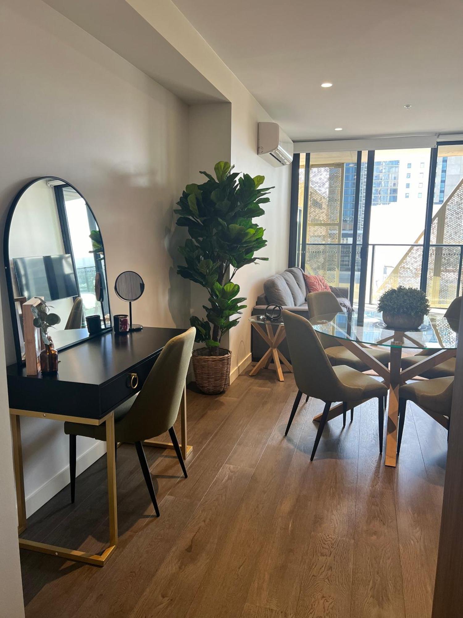 Realm 1206 Adelaide