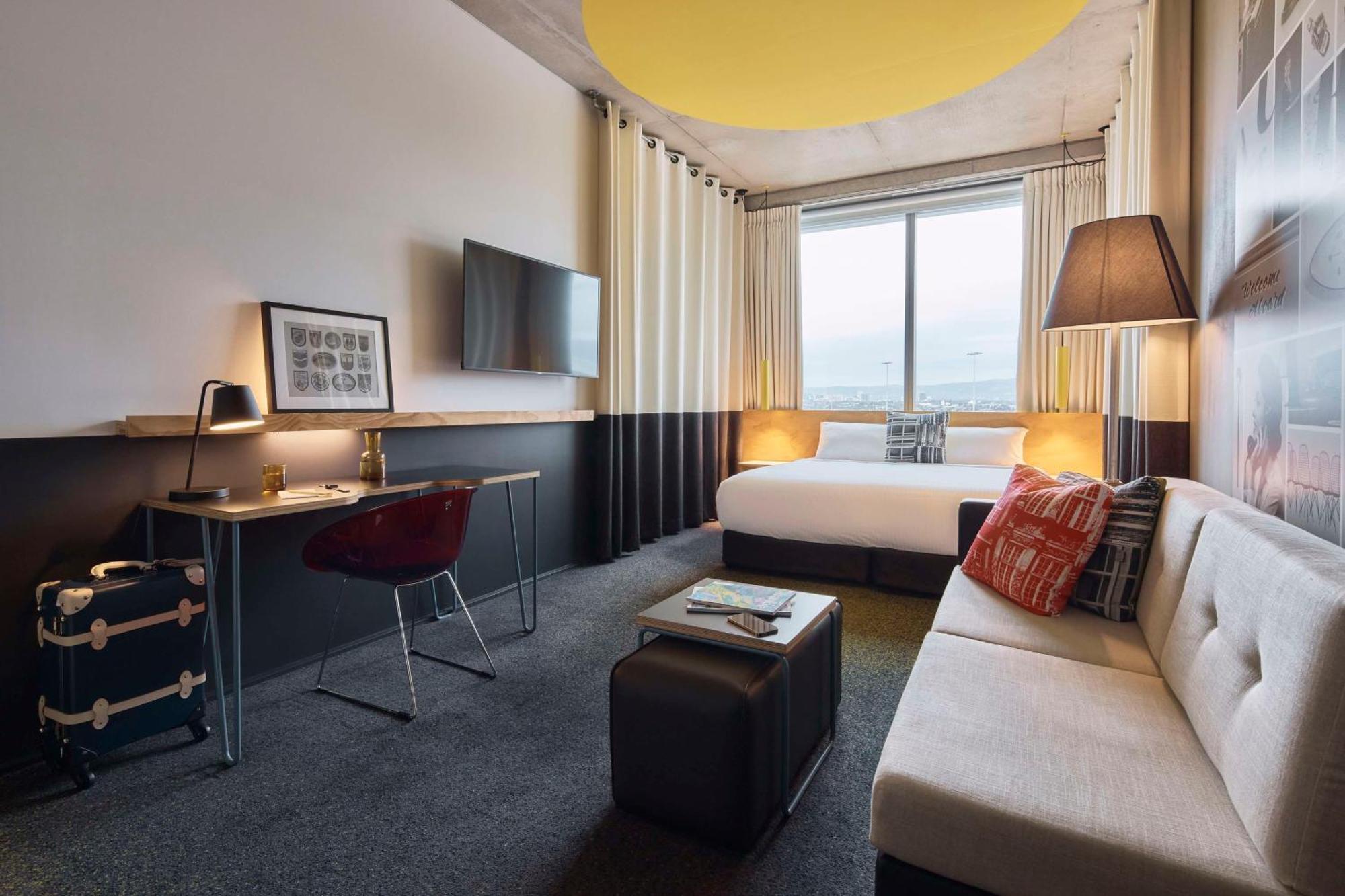 Atura Airport Hotel 4*