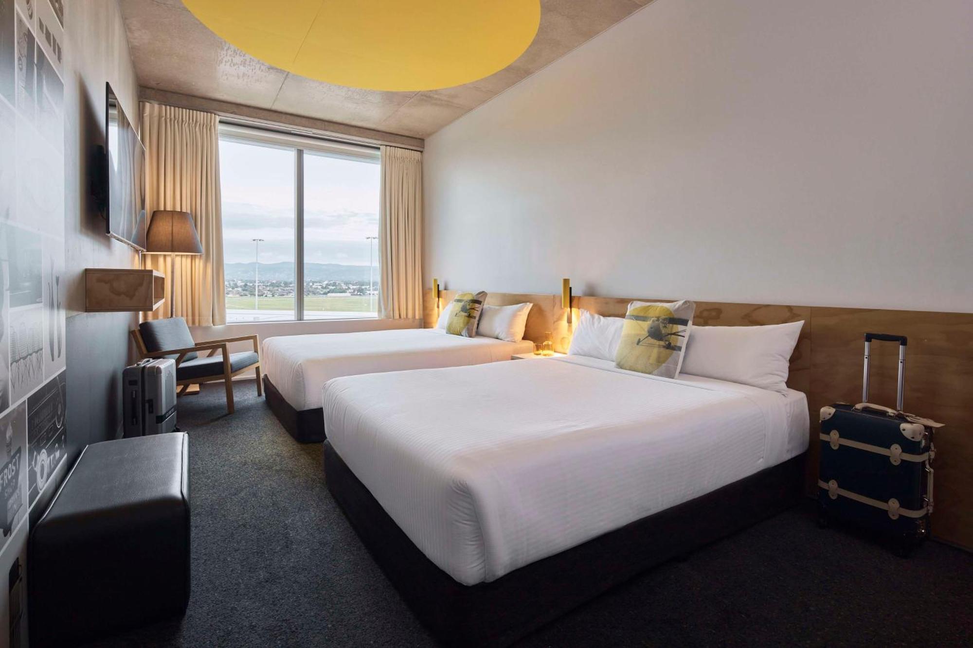 Hotel Atura Airport