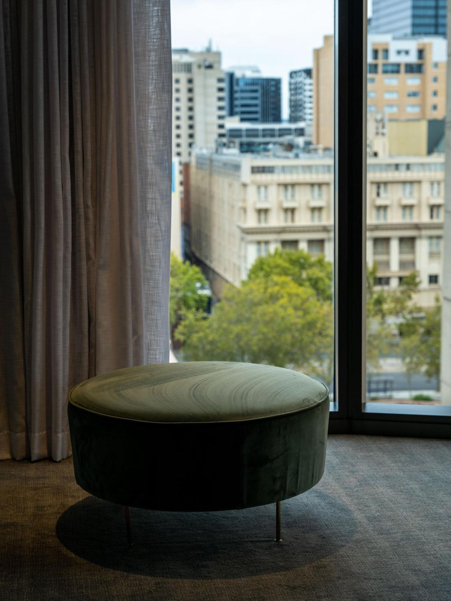 Eos By Skycity Hotel