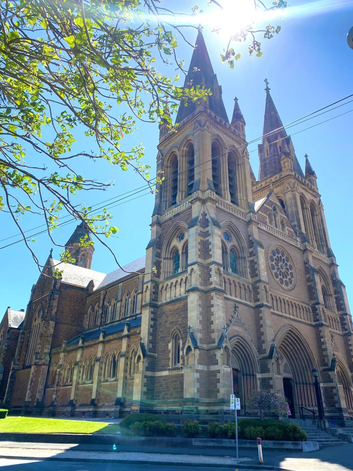 Apartment Bundled Bliss 2 Bedroom In Cbd *
