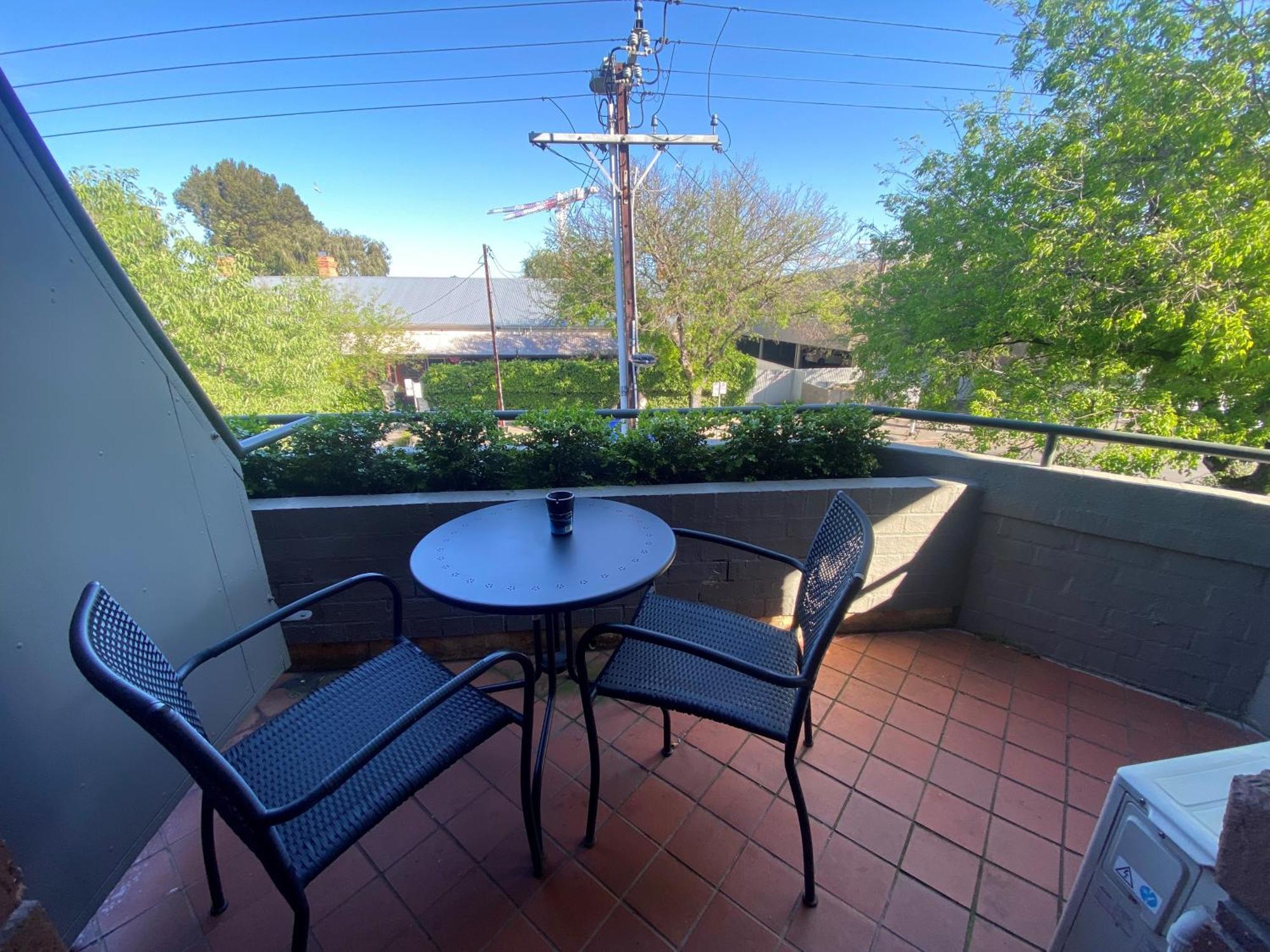 Adelaide Inn