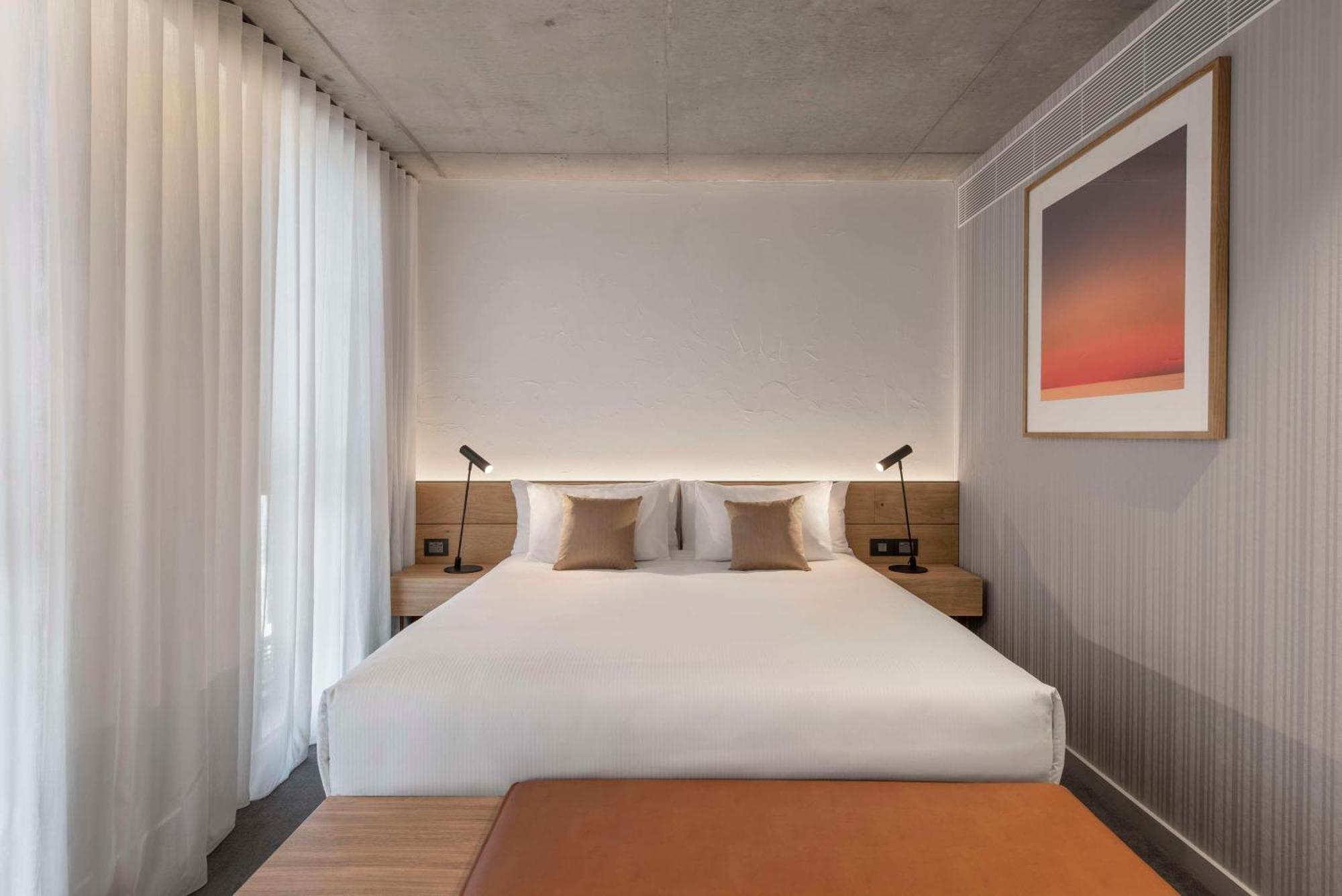 Hotel Vibe Adelaide