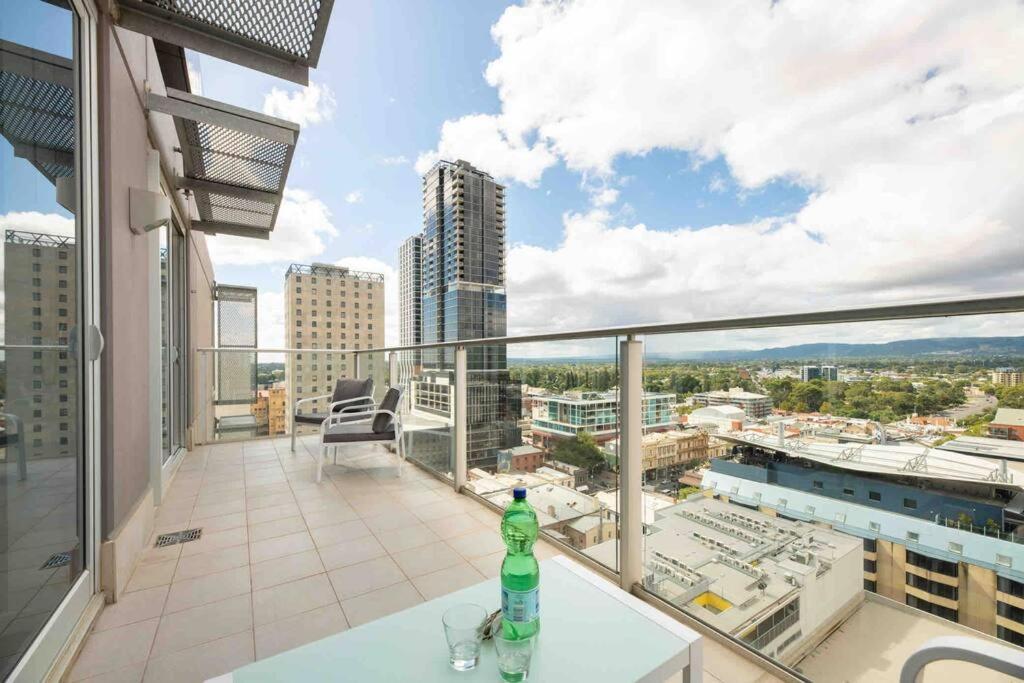 Apartment, Pool & Carpark Apartment
