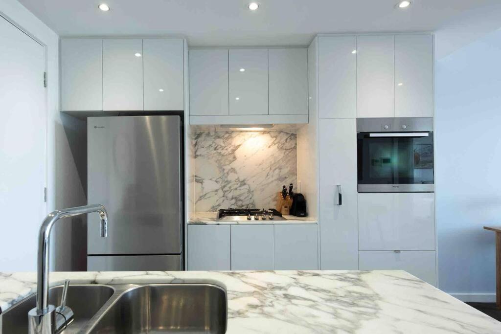 Apartment, Pool & Carpark Apartment *