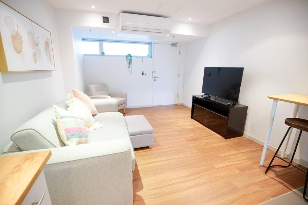 Central Getaway, On Rundle St Apartamento Adelaide