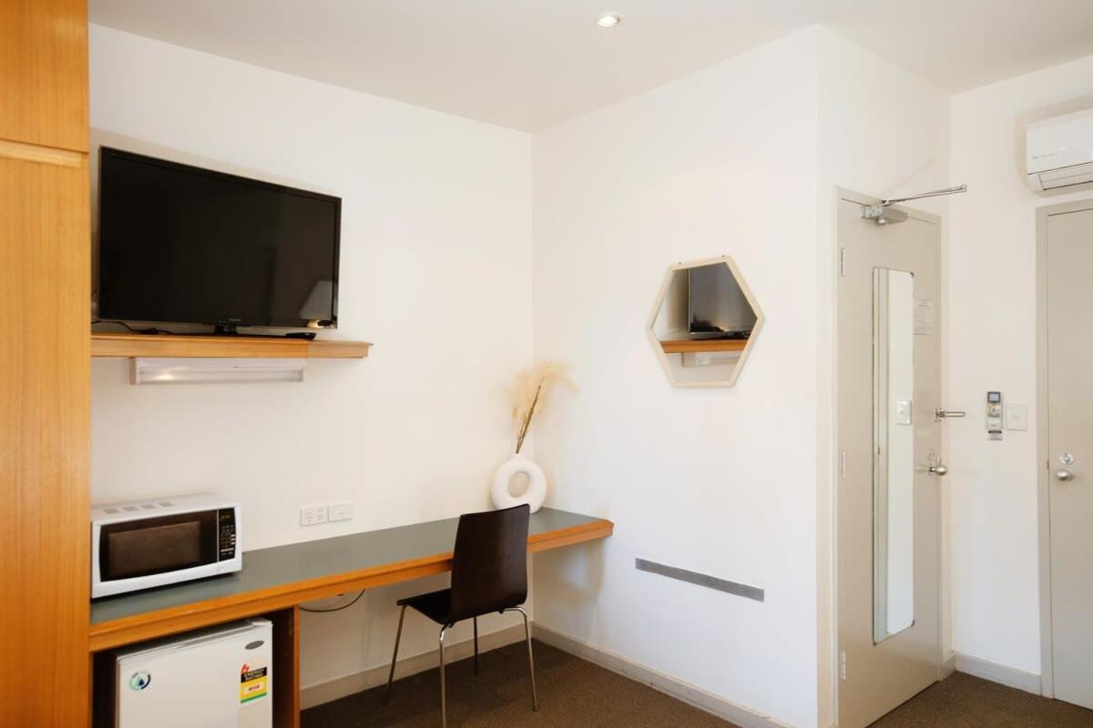 Cbd Premium Location Adelaide
