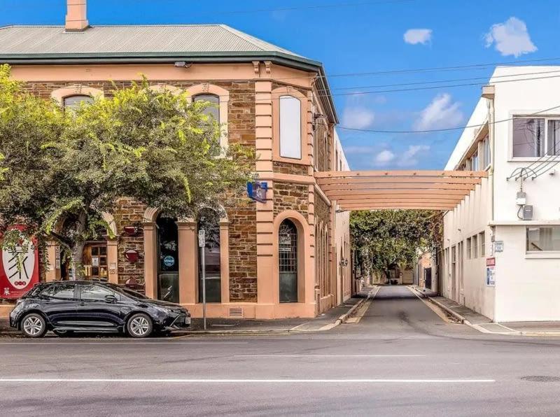 Cbd Premium Location Adelaide