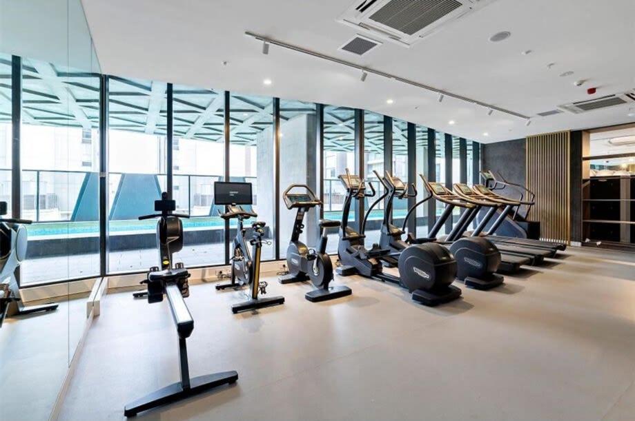 Taffy On Realm Rundlemall Pool&gym Easylifestyle *