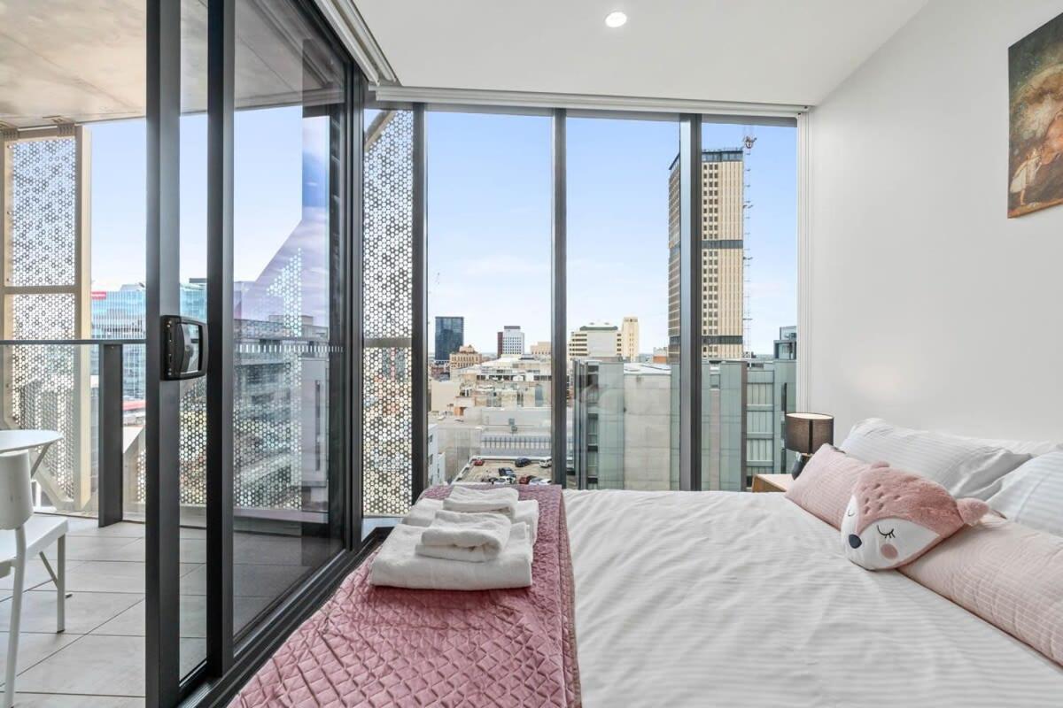 Taffy On Realm Rundlemall Pool&gym Easylifestyle Holiday home *