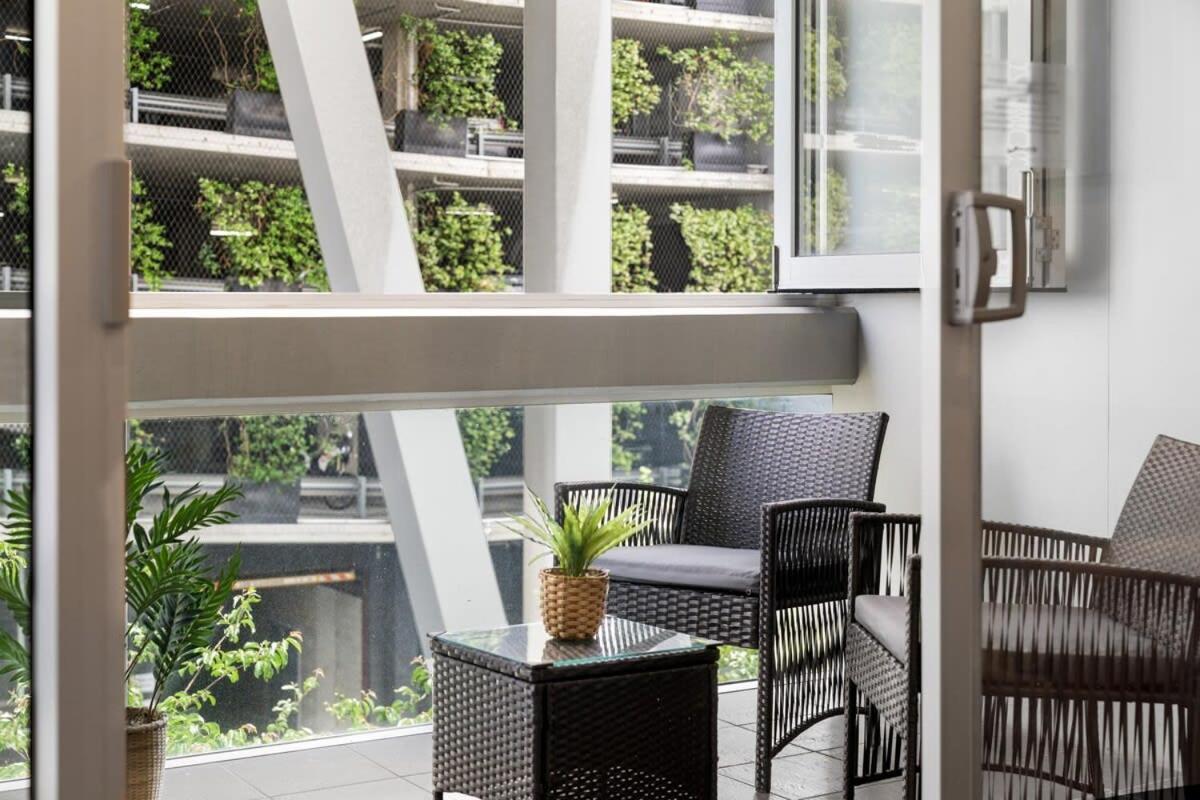 Holiday home Comfy And Lovely Cbd 1br Apt -free Wi-fi *