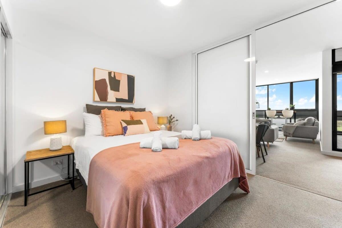 Comfy Place With Fabulous View Penthouse Level *