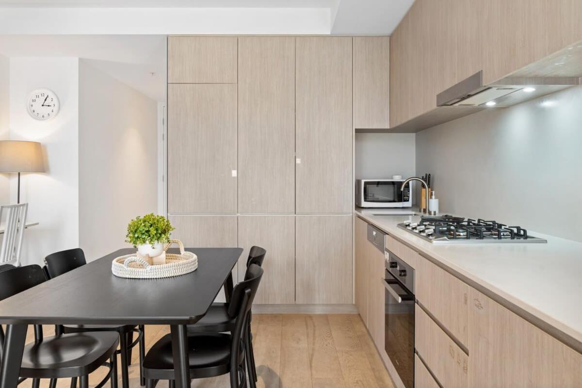 Heart Of Luxuy Rundle Mall Pool Apartment