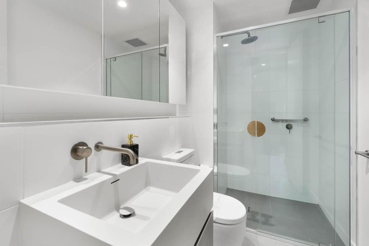 The Amazing 1br Cbd Premium Location Adelaide