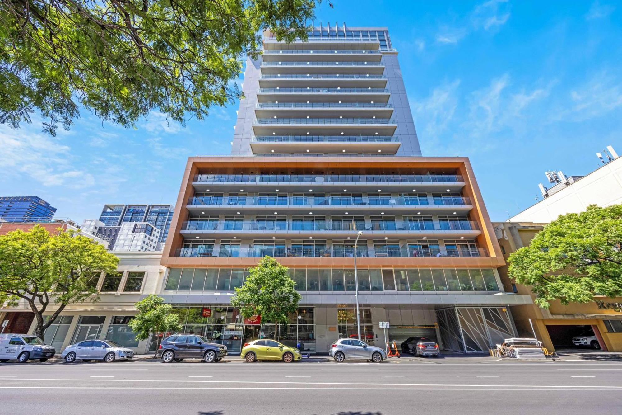 Apartment Vision On Morphett With Parking Adelaide
