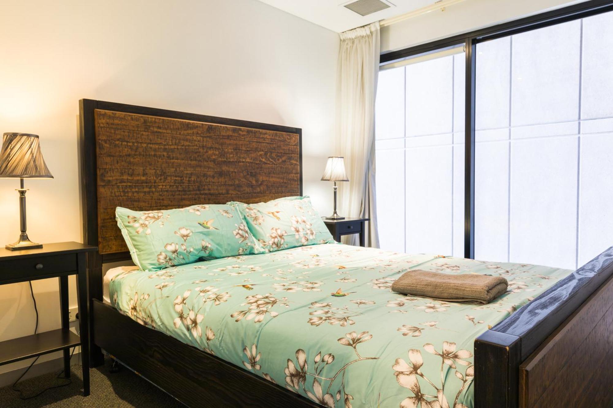 Luxury Oaks Horizons With A Pool Apartment Adelaide