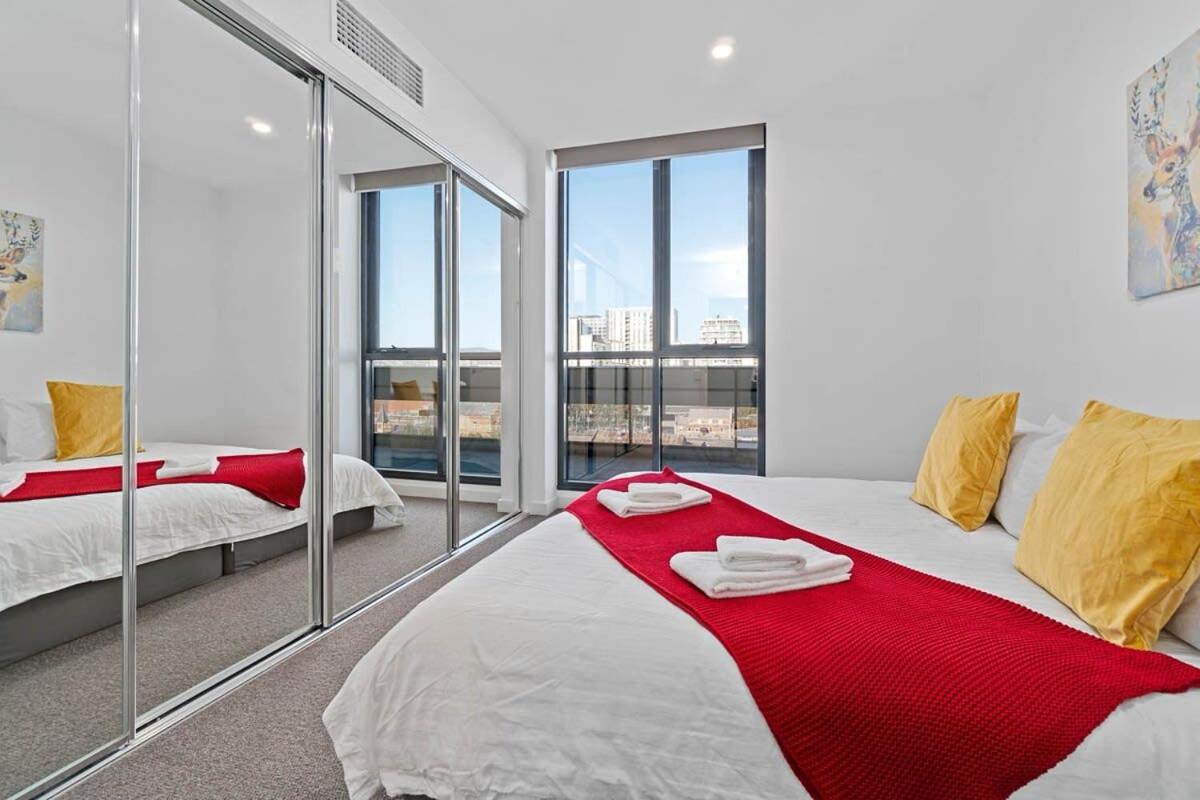 Pearl On Grote Pool&gym Mkt Parking Apartment Adelaide