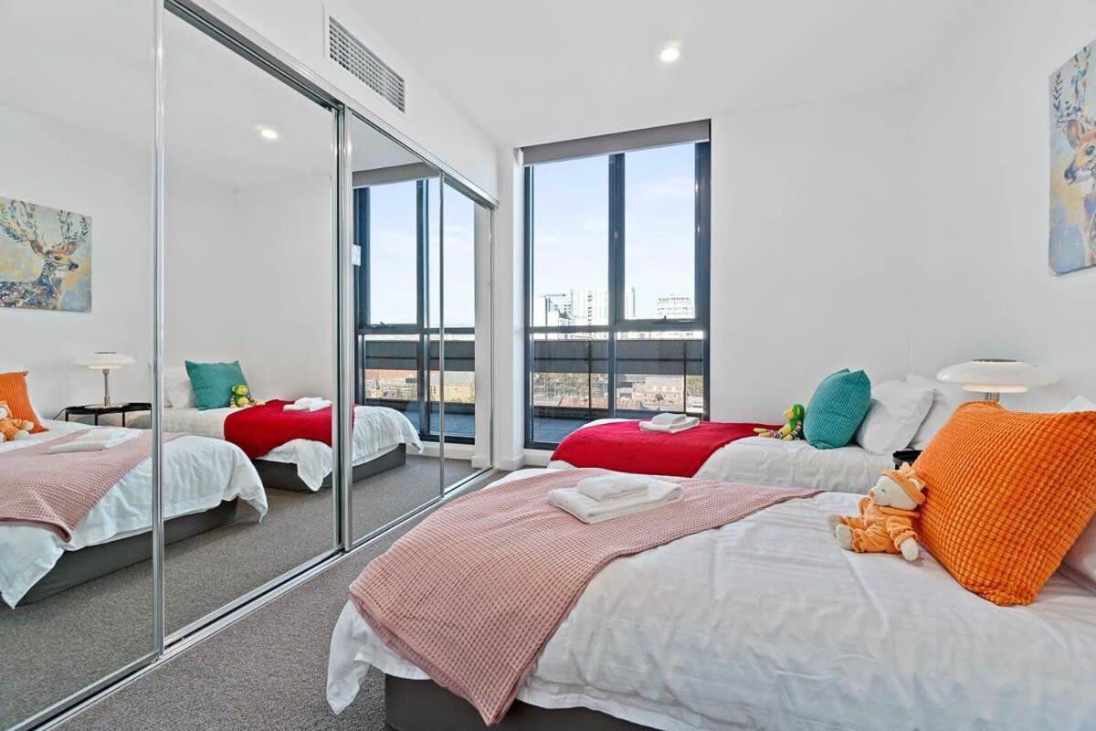 Pearl On Grote Pool&gym Mkt Parking Apartment Adelaide