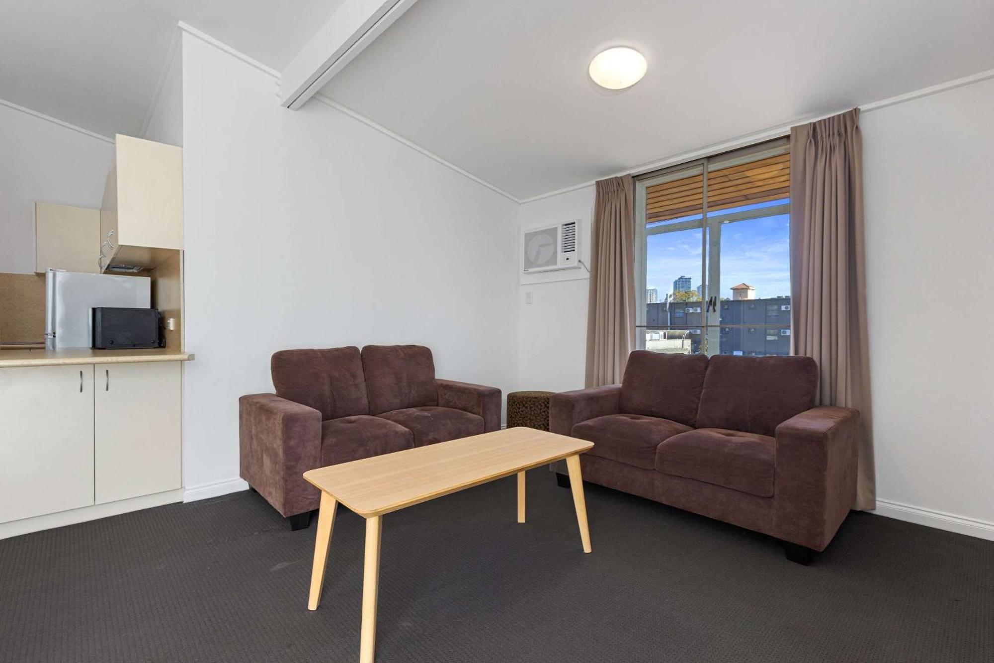 Econo East Adelaide