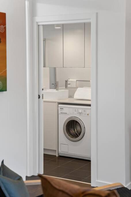 River Torrens Retreat - 2br, Parking, Wi-fi