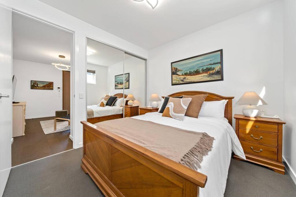 River Torrens Retreat - 2br, Parking, Wi-fi Adelaide