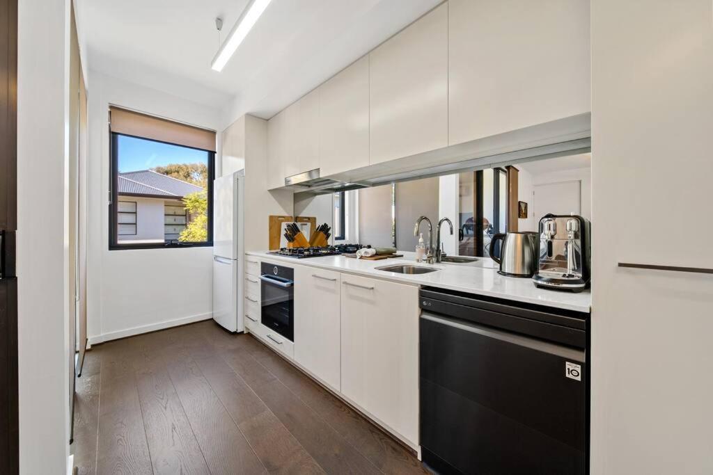 Apartment River Torrens Retreat - 2br, Parking, Wi-fi Adelaide