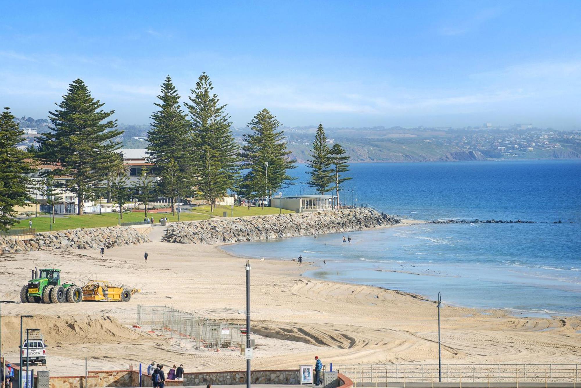 Pier - Glenelg Views - No 506 * Adelaide