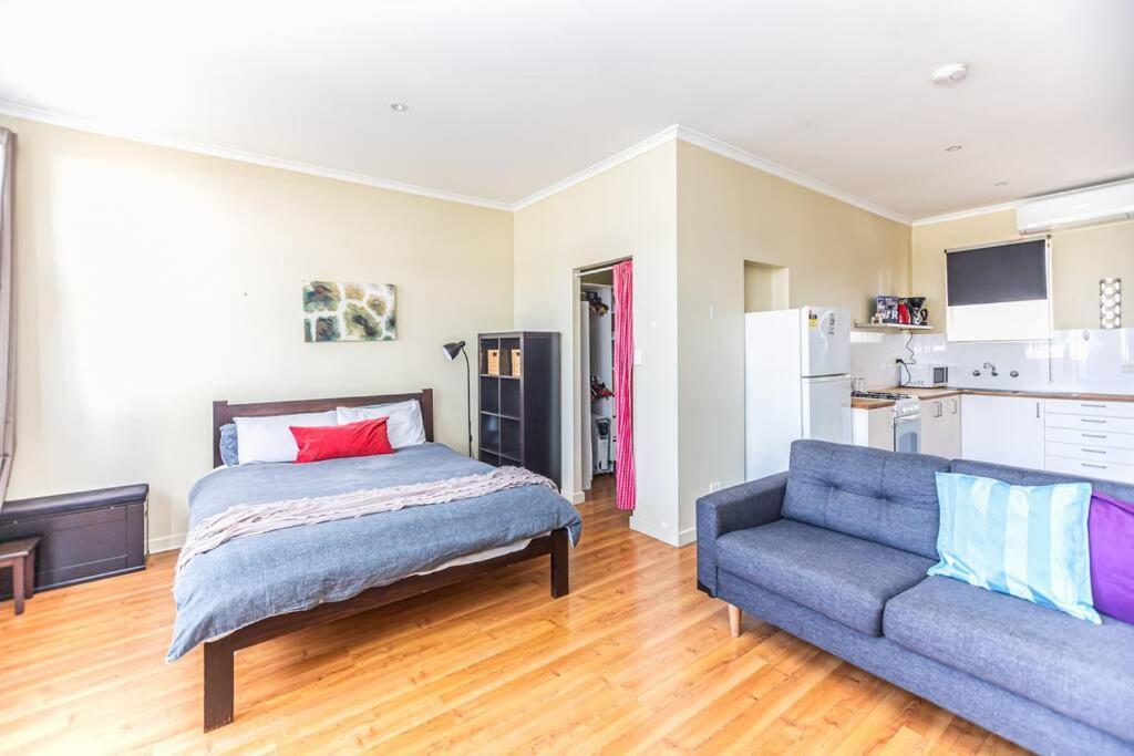 Apartment Hutt Street's Secret Corner Adelaide