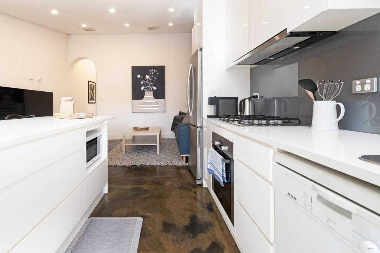 Lovely And Spacious 2-bedroom In Norwood
