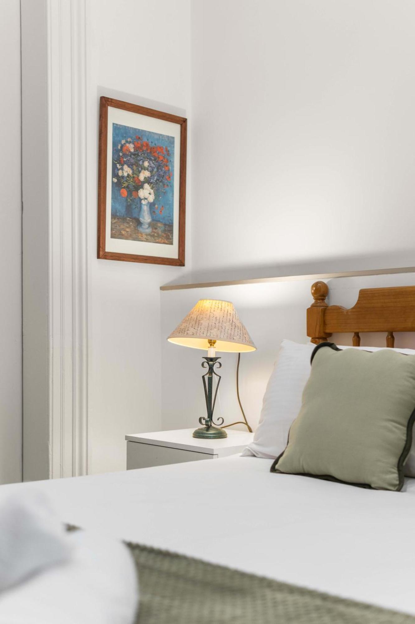Timeless Cbd Sanctuary - 1br - Heart Of Apartment *