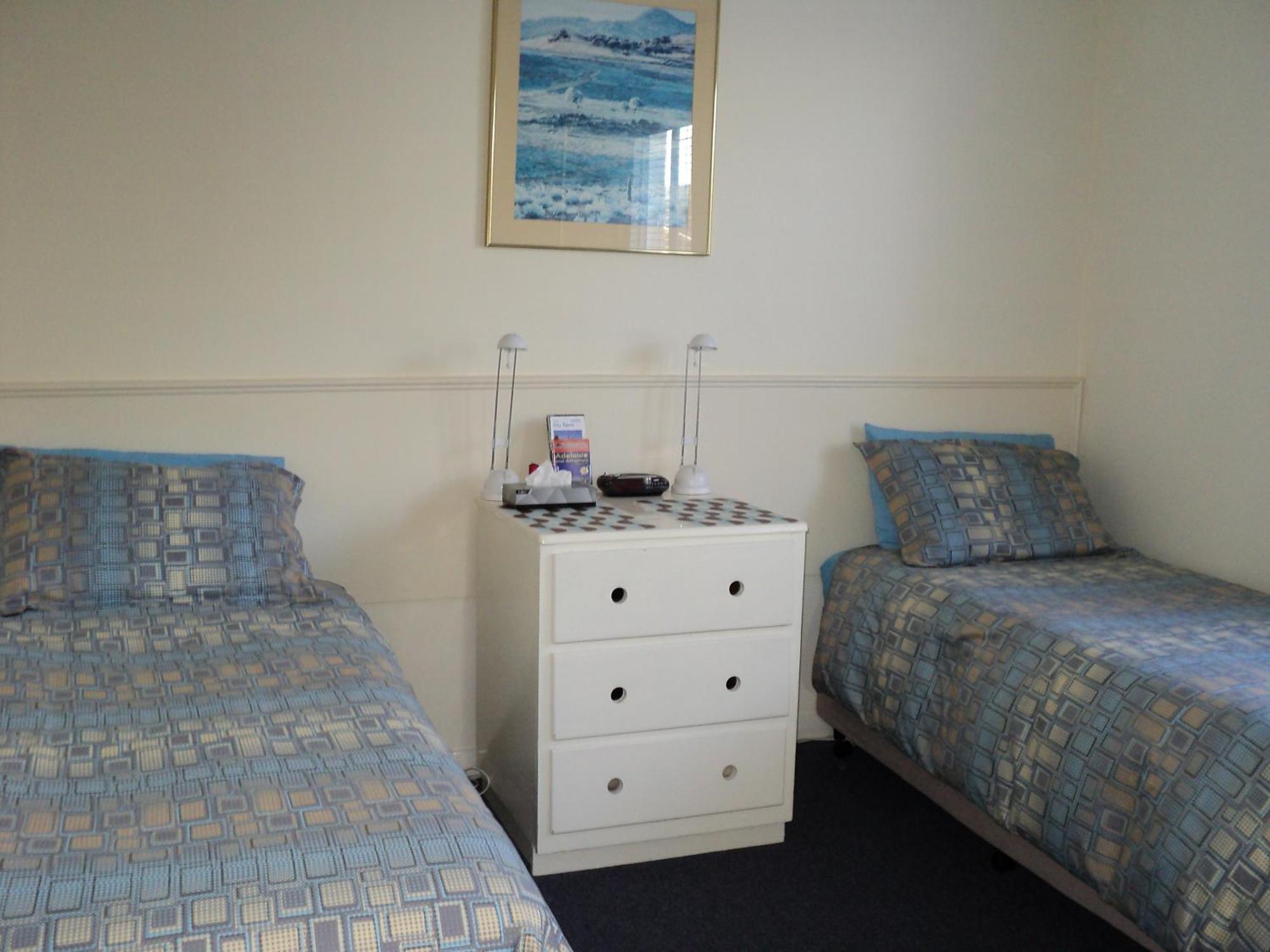 Glenelg Sea-breeze Bed & Breakfast Adelaide