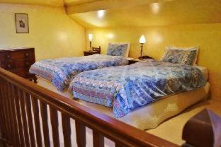 Buxton Manor Bed & Breakfast